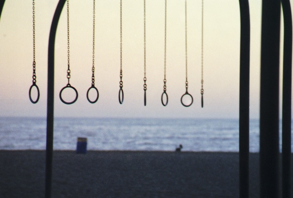 600x406 pixels (66K)