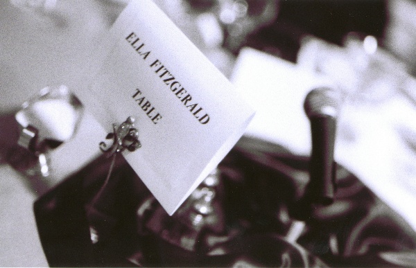 600x387 pixels (89K)