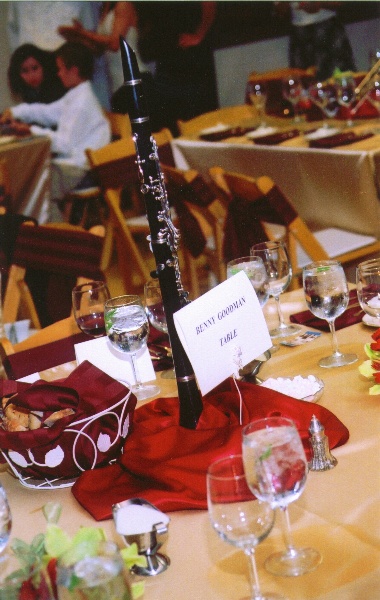 380x600 pixels (112K)